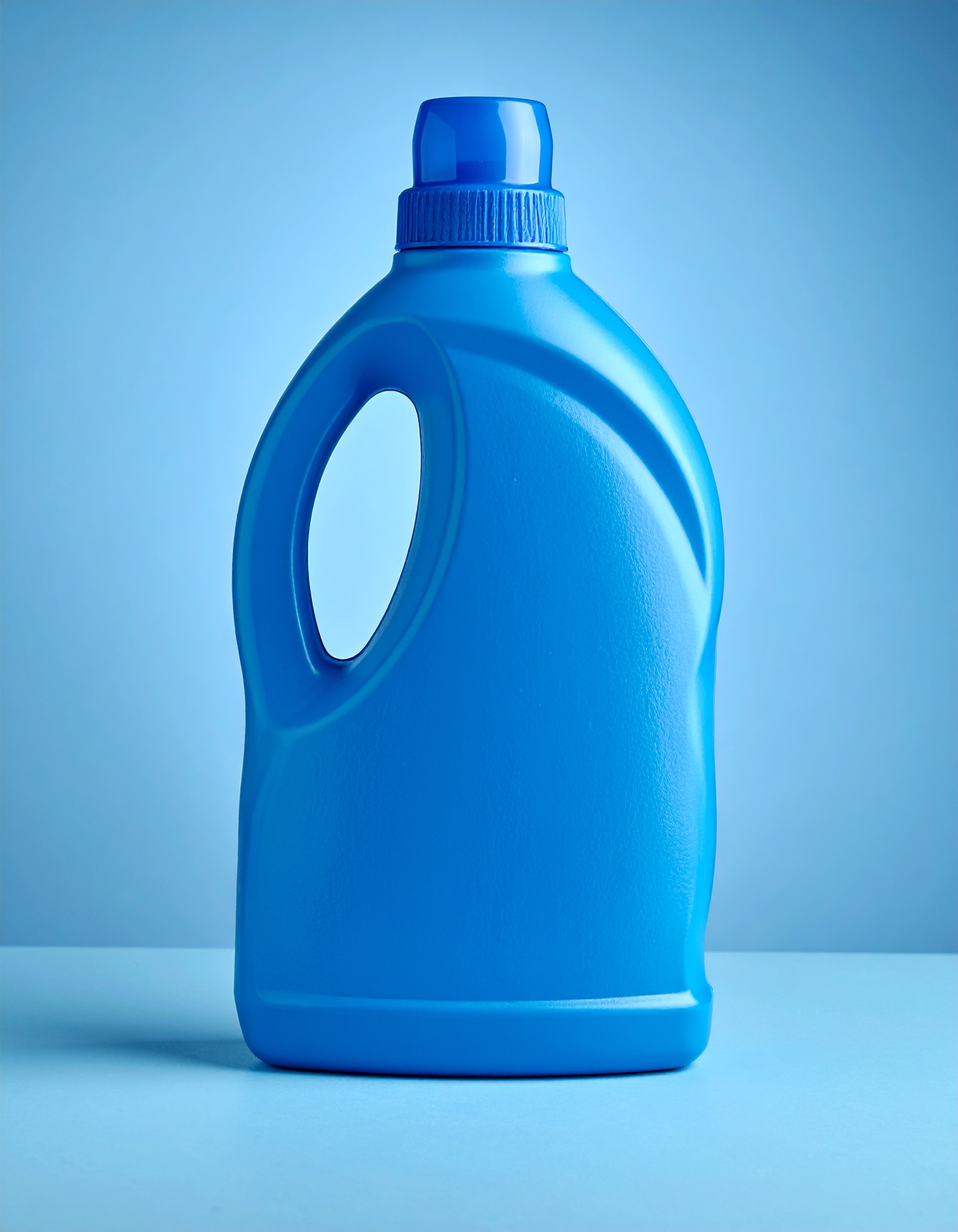 Firefly_blue laundry detergent, blue studio background 111156